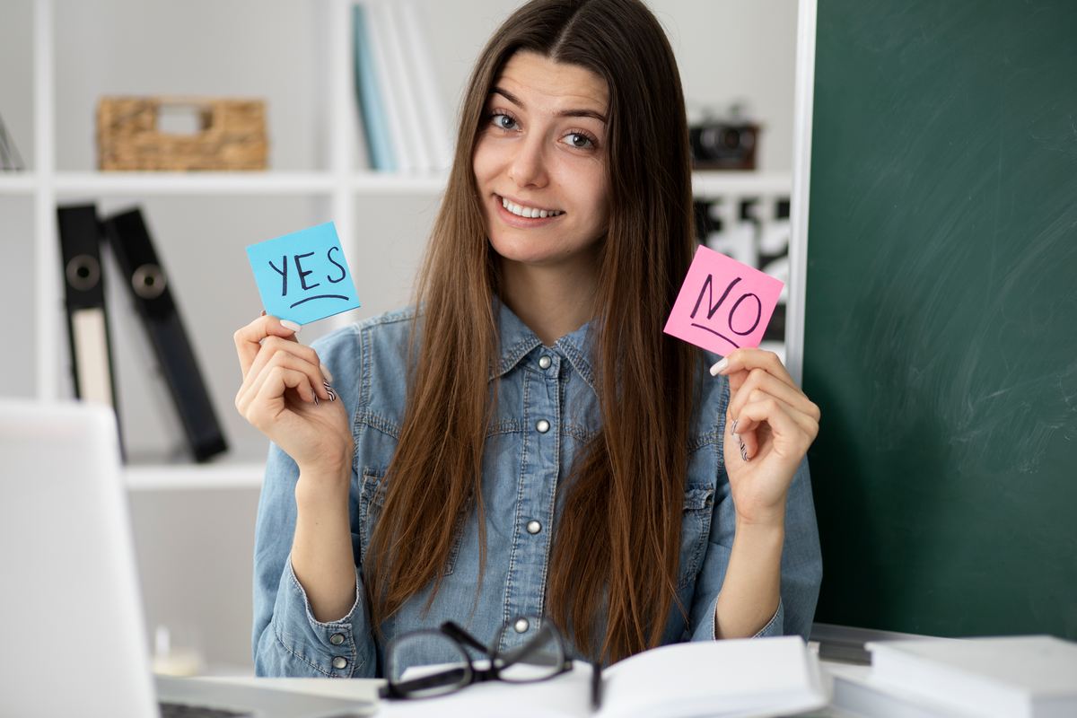 Como Escolher a Melhor Escola de Inglês: Guia Completo 2025