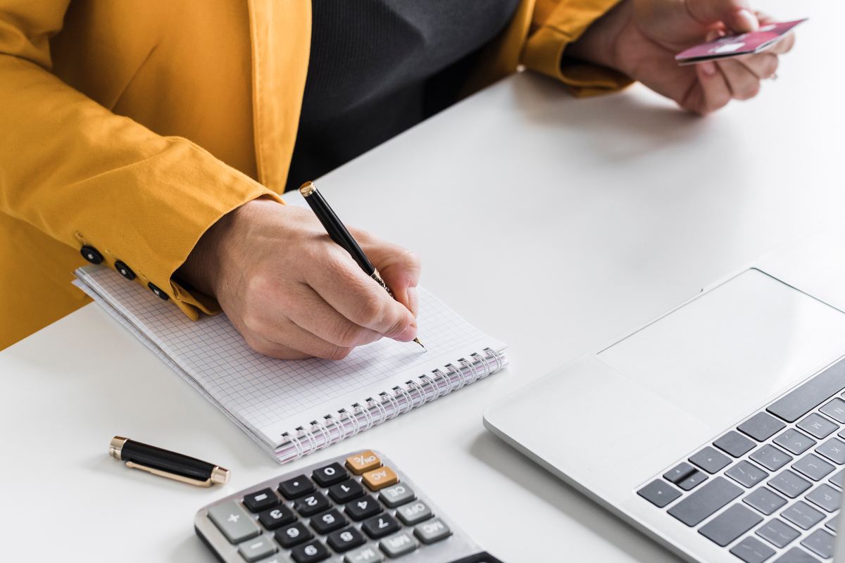 Serviços Contábeis: Guia Completo 2026 (Estratégias Eficientes)