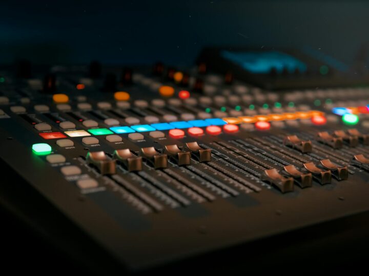 IA na Música: A Revolução Sonora da Inteligência Artificial na Criação Musical