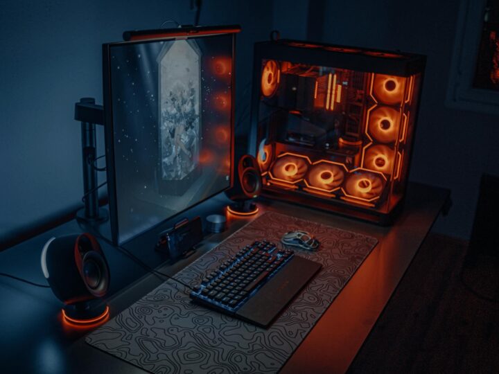 Domine o Jogo: Guia Definitivo dos Melhores Acessórios para um Setup Gamer de Elite