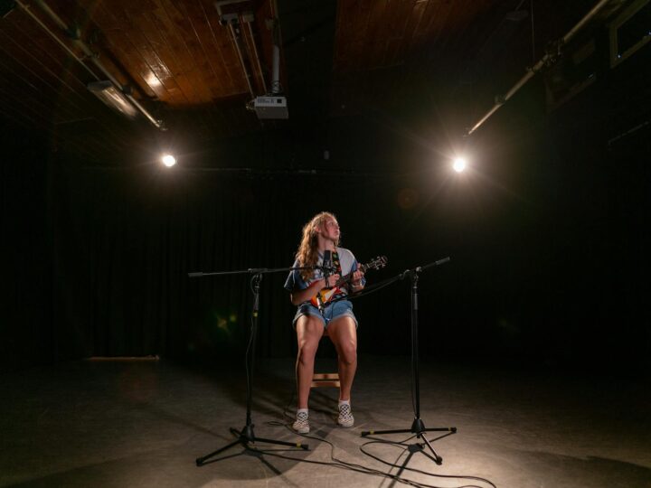 Melhores Teatros e Espetáculos Musicais em Cartaz: Seu Guia Completo para Experiências Inesquecíveis