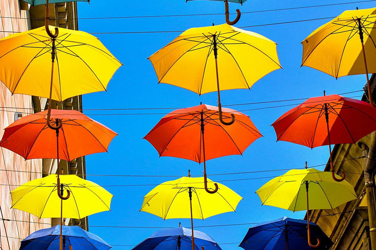 Como escolher o melhor fornecedor de guarda-chuva e guarda-sol personalizado para sua empresa